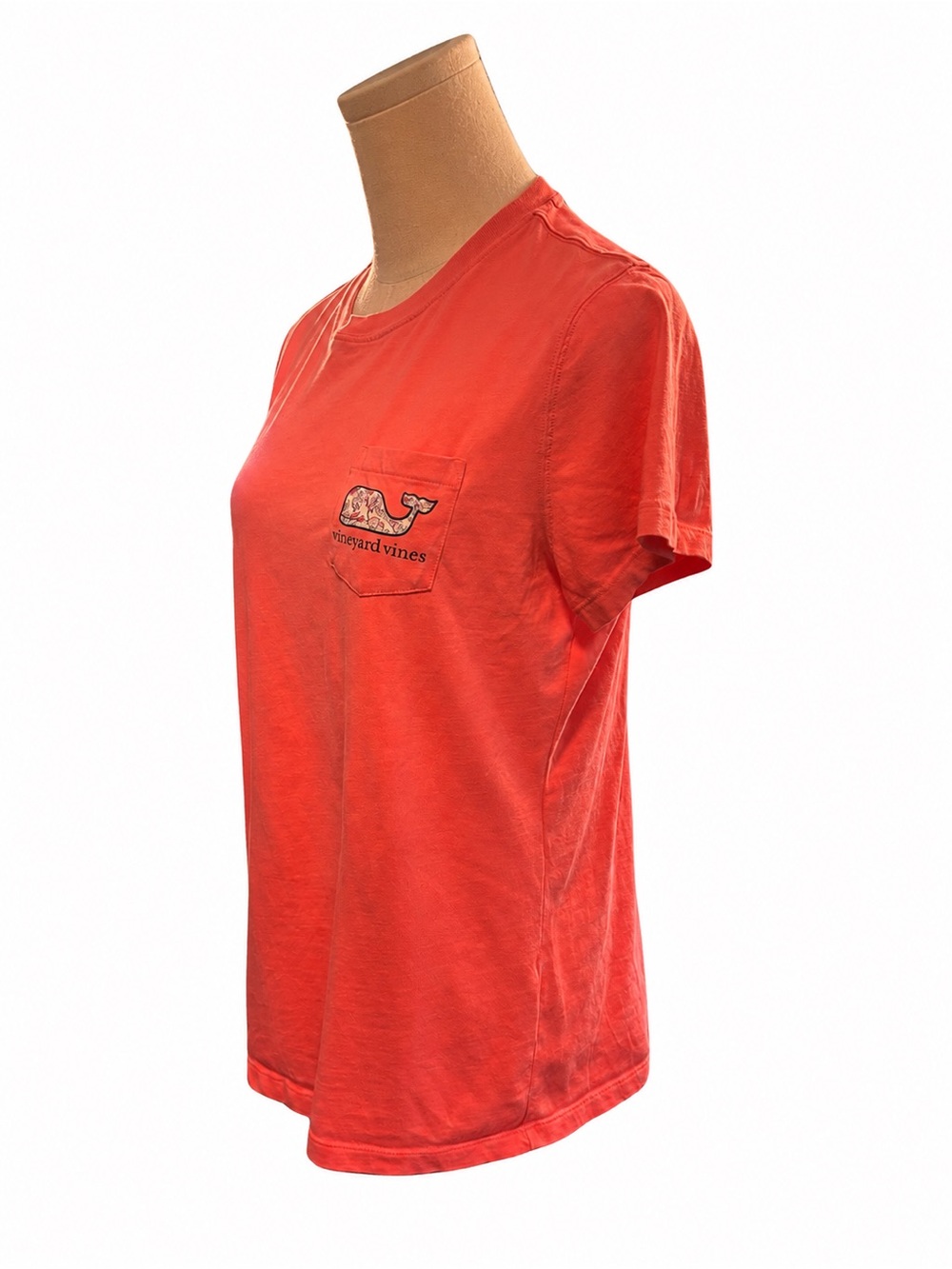 Vineyard Vines Women’s Medium Coral Floral Whale Pocket T-Shirt - Picture 2 of 4